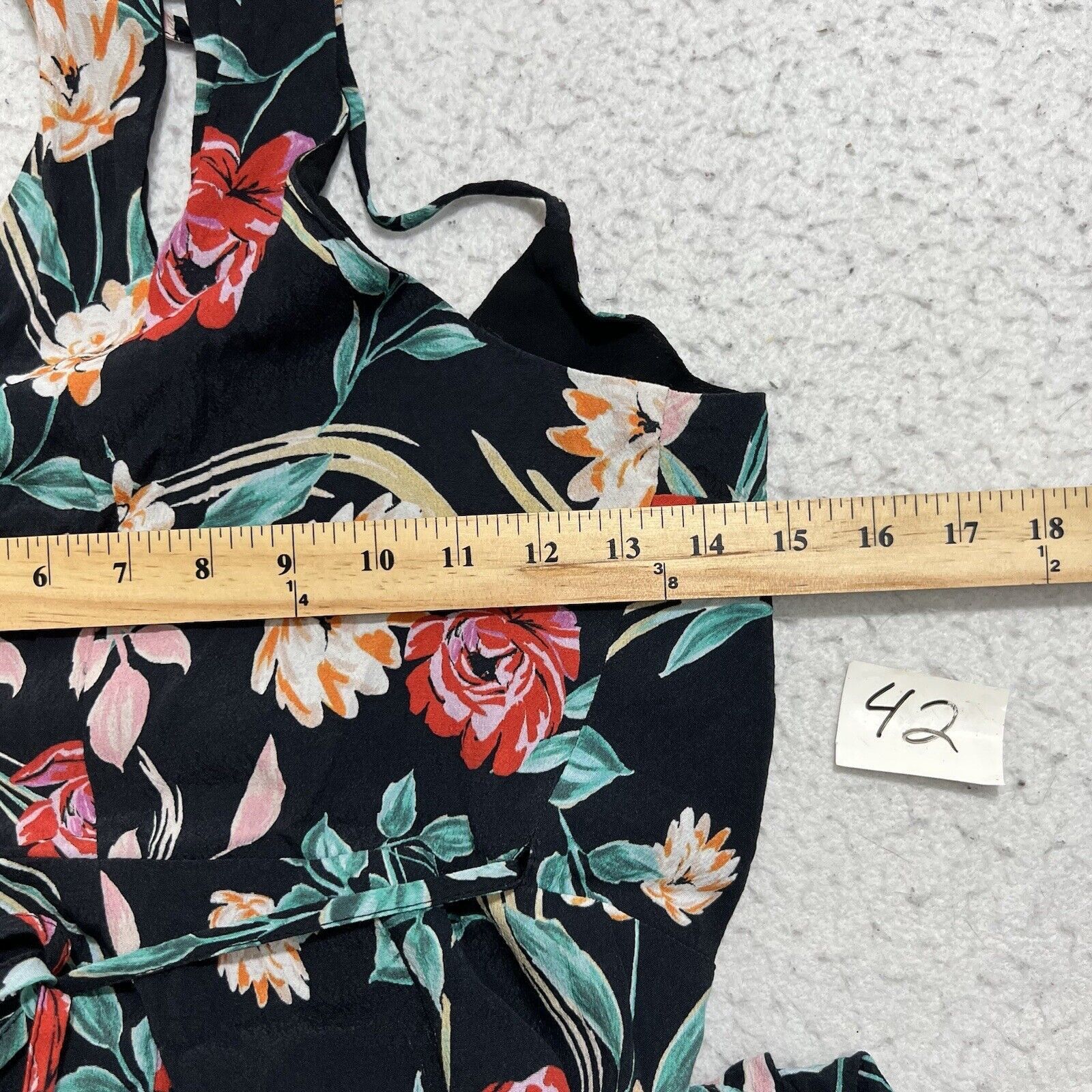 Nordstrom Lovers + Friends Women's XS Sleeveless Floral Wrap Top Size XS / US 0-2 / IT 36-38 - 6 Thumbnail