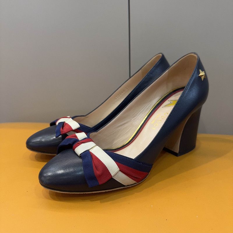 Gucci Gucci High Heel Shoes with Bow Size US 7.5 / EU 40-41 - 1 Thumbnail
