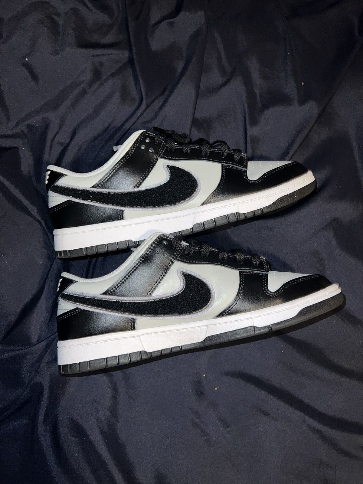 Nike Nike Dunk Chenille Swoosh Black Grey Fog Size 10 Size US 10 / EU 43 - 1 Thumbnail
