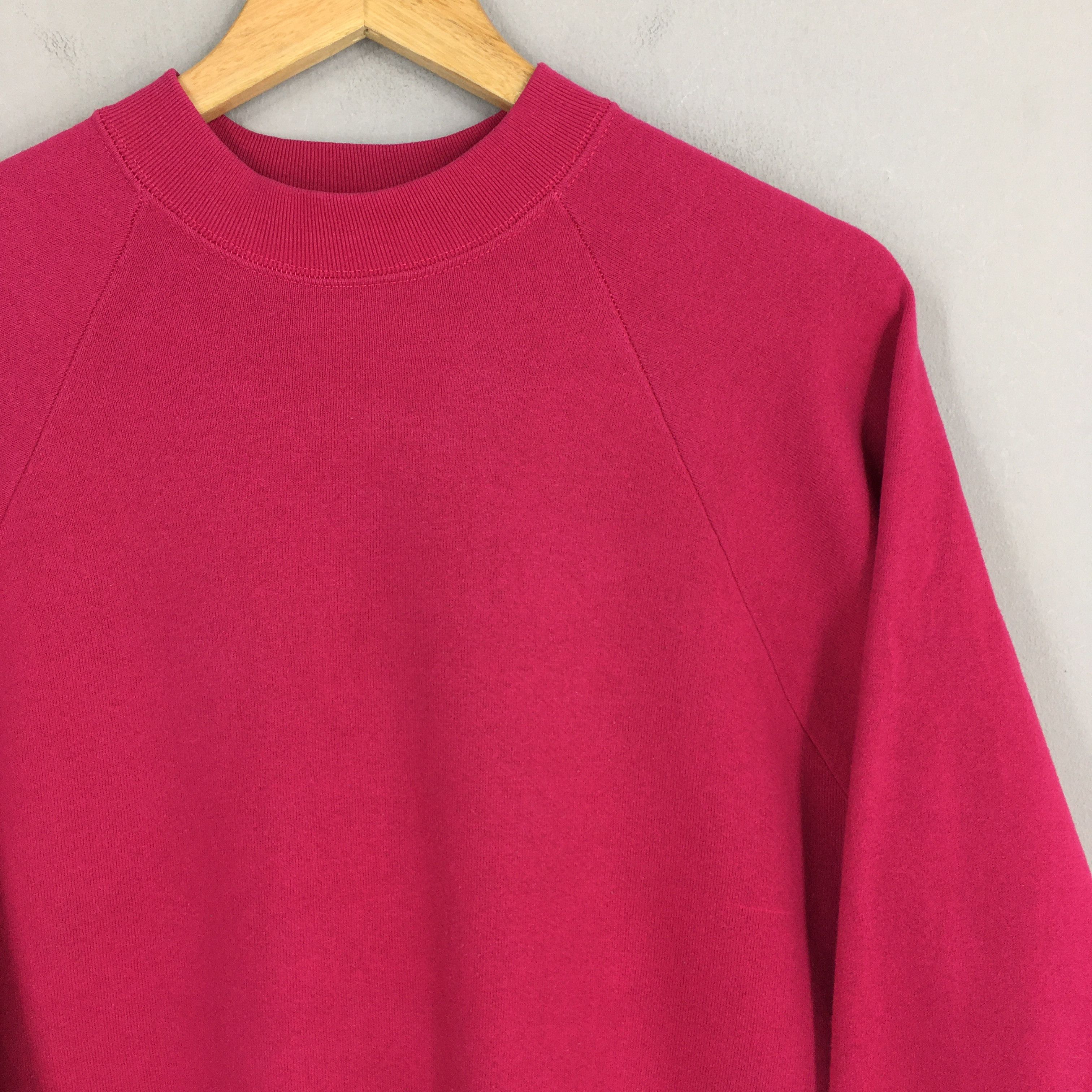 Fruit Of The Loom Fruit Of The Loom Soft Pink Plain Crewneck Jumper XL Size US XL / EU 56 / 4 - 2 Thumbnail