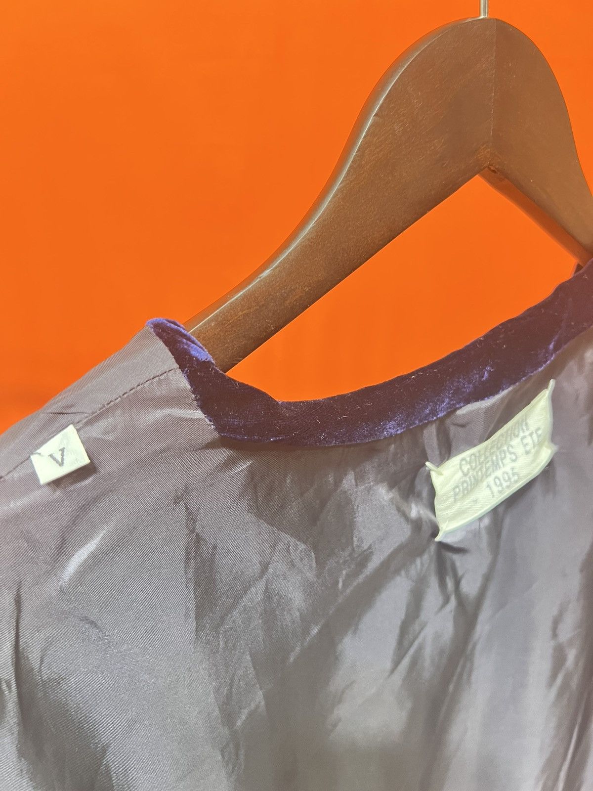 Maison Margiela MARGIELA ARCHIVES P/E 1995 silk velvet over blazer Size XXL / US 16-18 / IT 52-54 - 6 Thumbnail