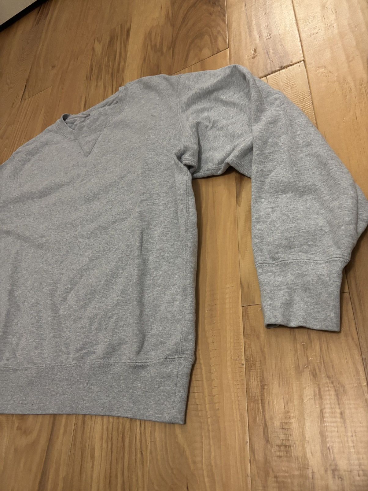 Uniqlo Uniqlo Sweatshirt Size US L / EU 52-54 / 3 - 2 Thumbnail