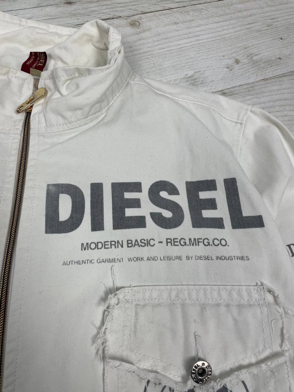 Diesel Vintage Diesel Denim Jacket Big Logo Y2K Japan Size US S / EU 44-46 / 1 - 11 Thumbnail