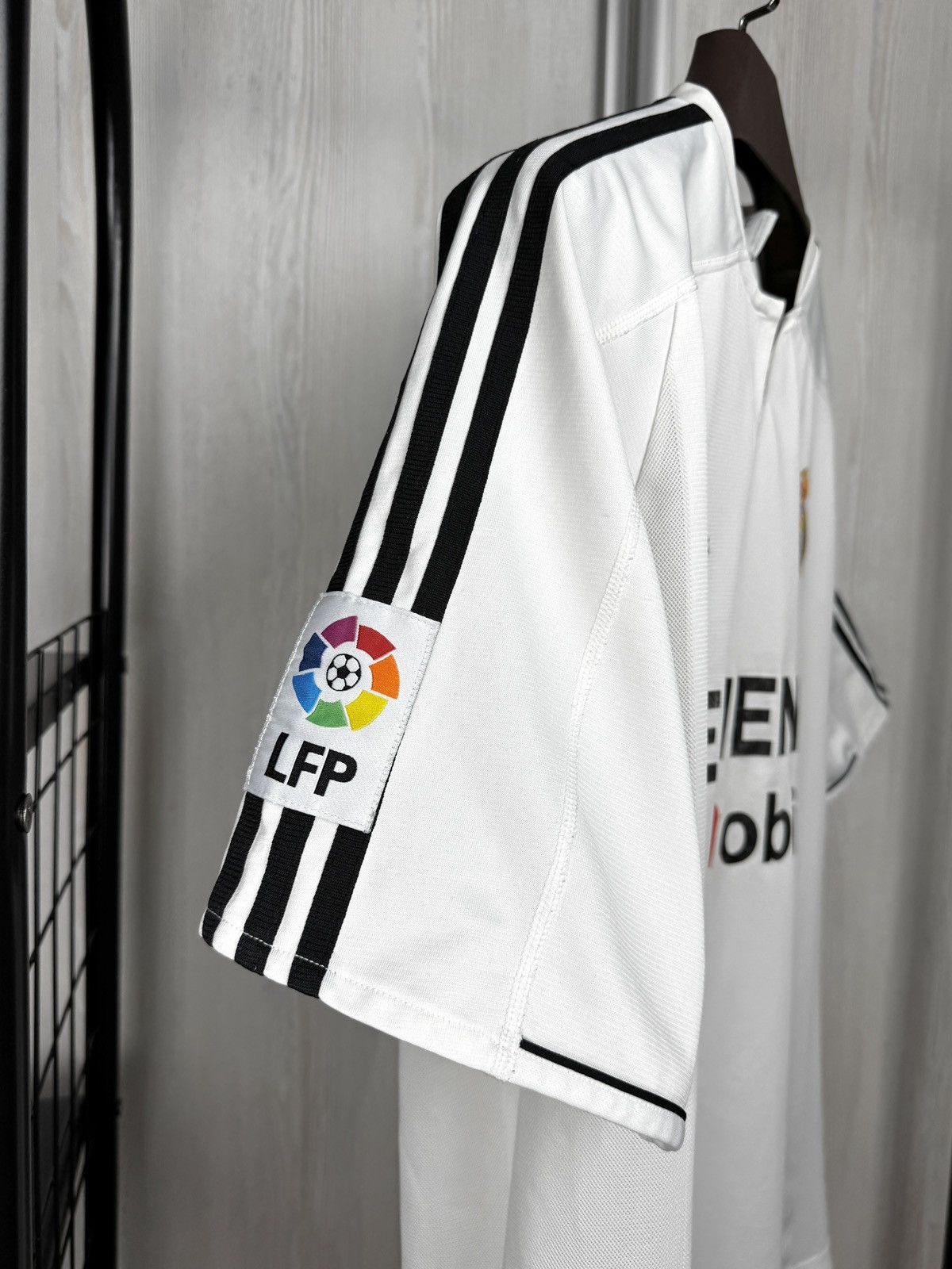 Adidas Authentic Adidas Real Madrid 2003/2004 Home Soccer Jersey XL Size US XL / EU 56 / 4 - 8 Thumbnail