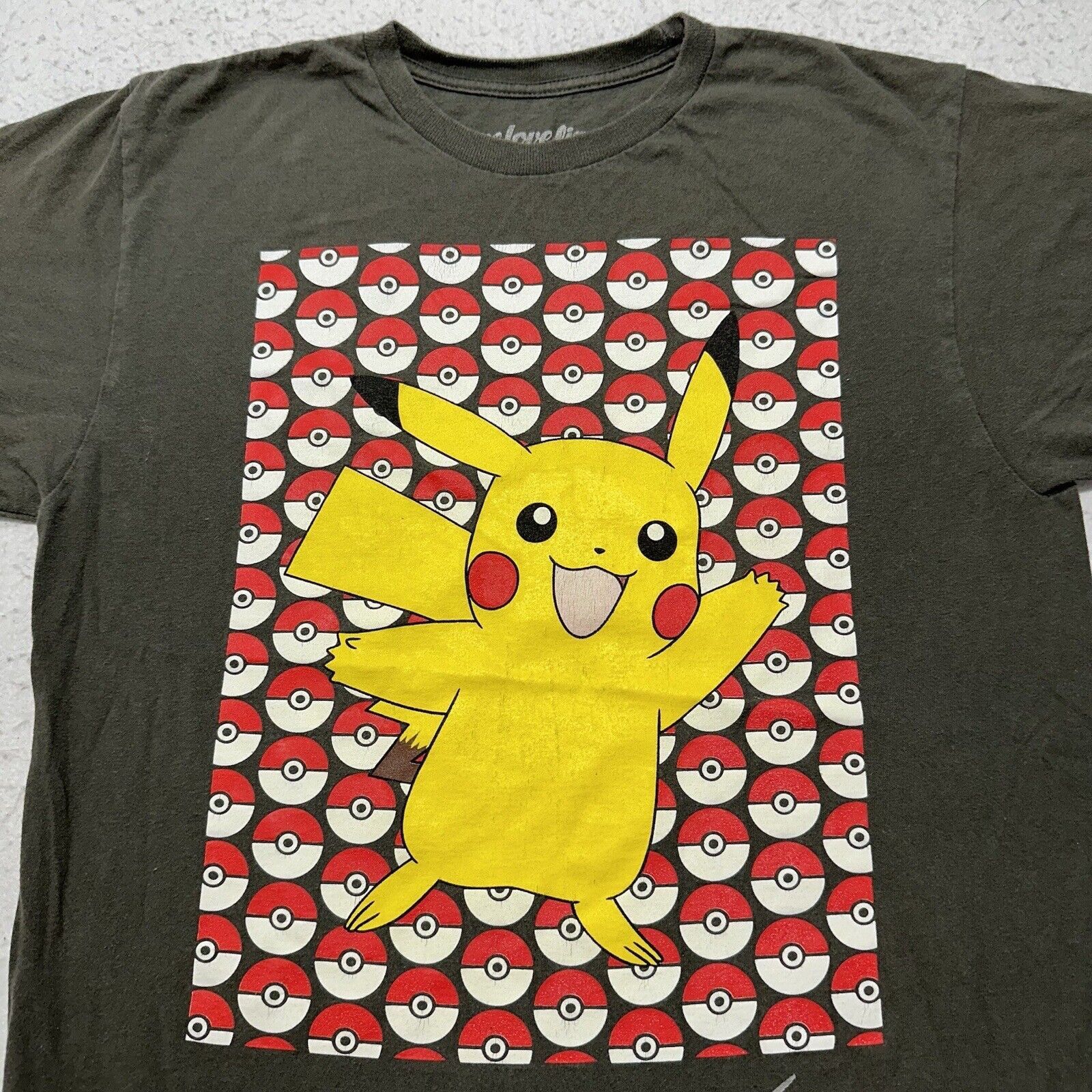 Other Pokemon Medium Pikachu WeLoveFine Pokeball Graphic T Shirt Size US M / EU 48-50 / 2 - 2 Thumbnail