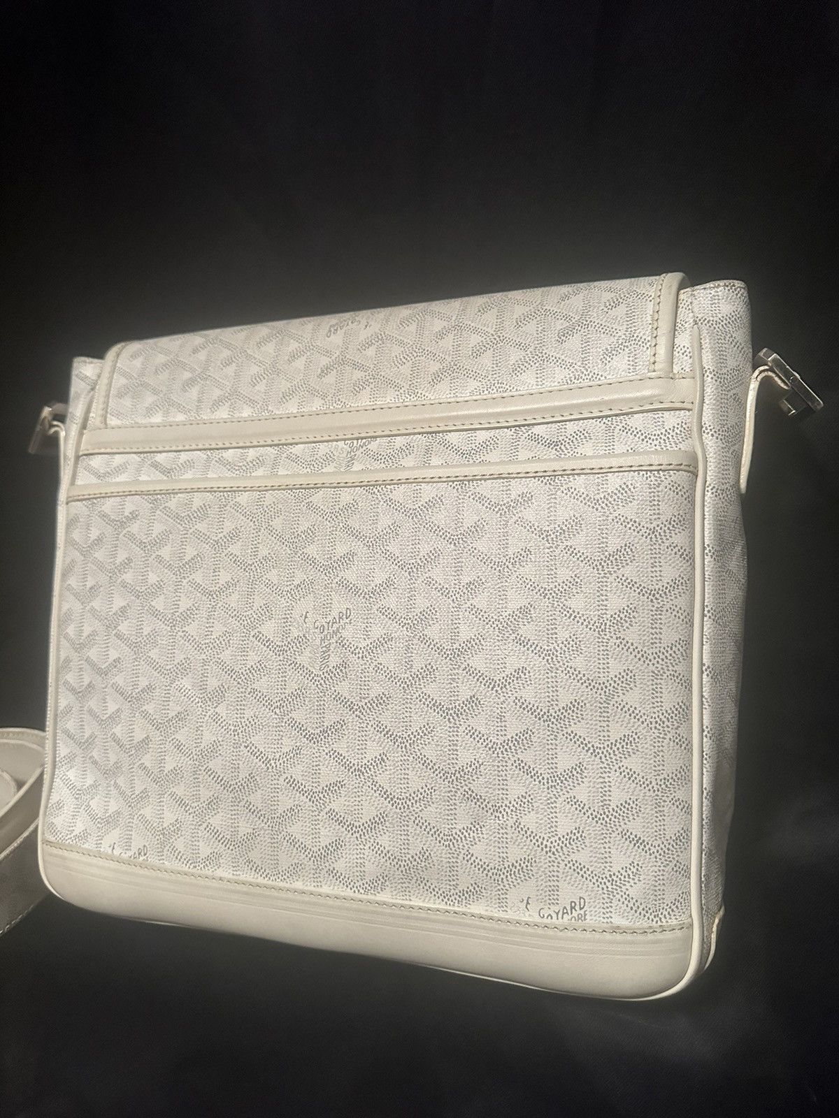 Goyard Grand Bleu MM 2013 Discontinued Size ONE SIZE - 7 Thumbnail