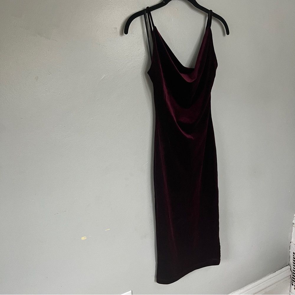 Lulus Lulus Women's Cowl Neck Velvet Red Cocktail Dress XS X-Small Size XS / US 0-2 / IT 36-38 - 3 Thumbnail