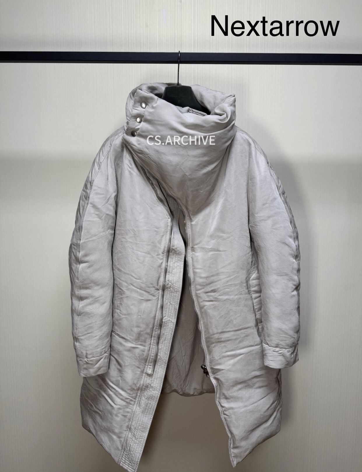 Rick Owens Rick Owens diagonal placket down coat 2412-Nextarrow Size US M / EU 48-50 / 2 - 1 Thumbnail