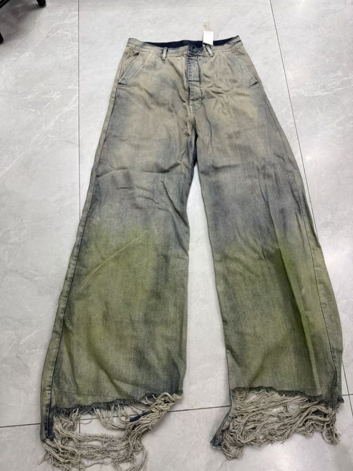 Rick Owens Tailored Bela Distressed Denim Jeans in Degrade Jeans Size US 34 / EU 50 - 1 Thumbnail
