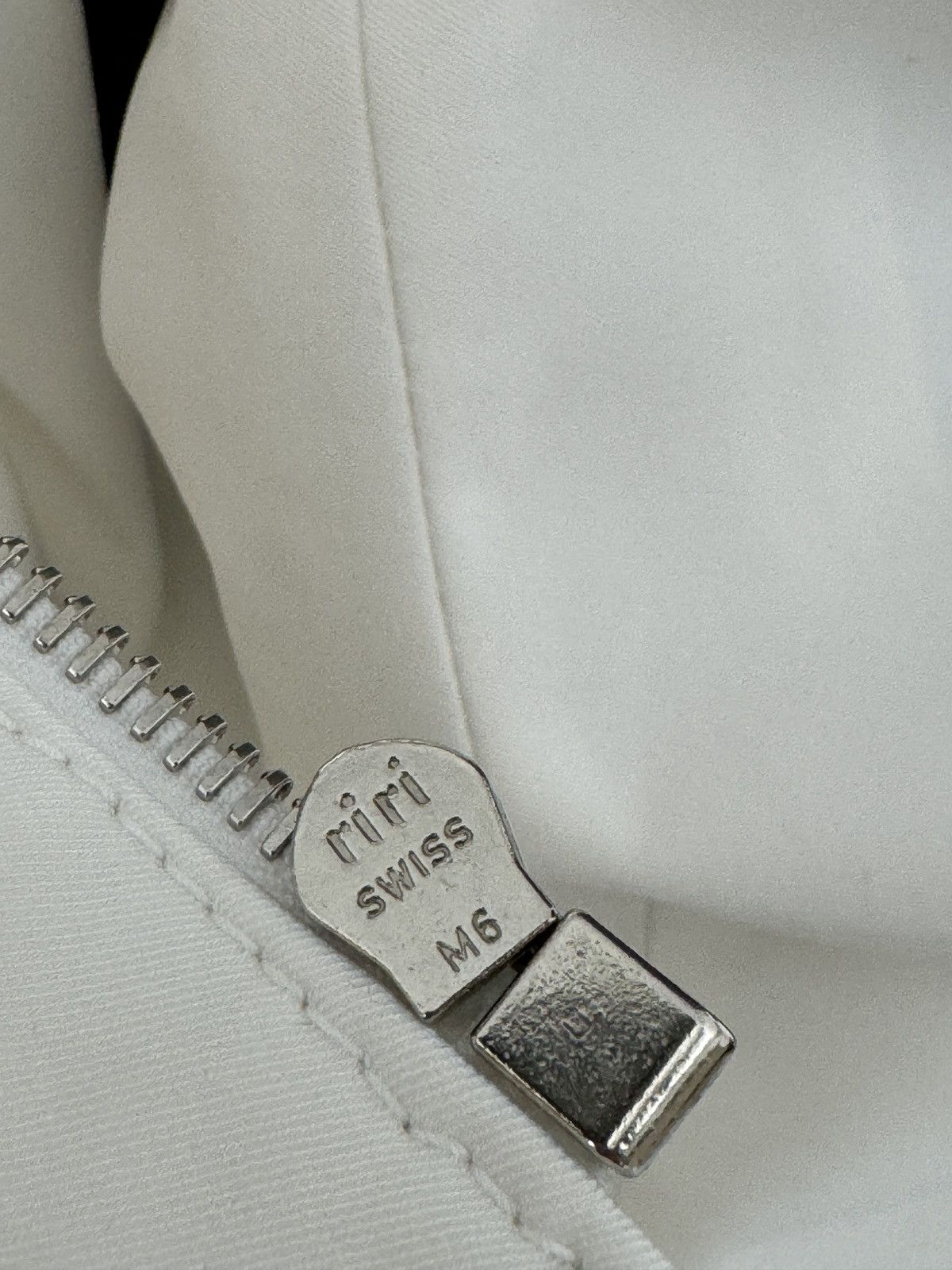 Prada Vintage Prada Jacket white Size M / US 6-8 / IT 42-44 - 6 Thumbnail