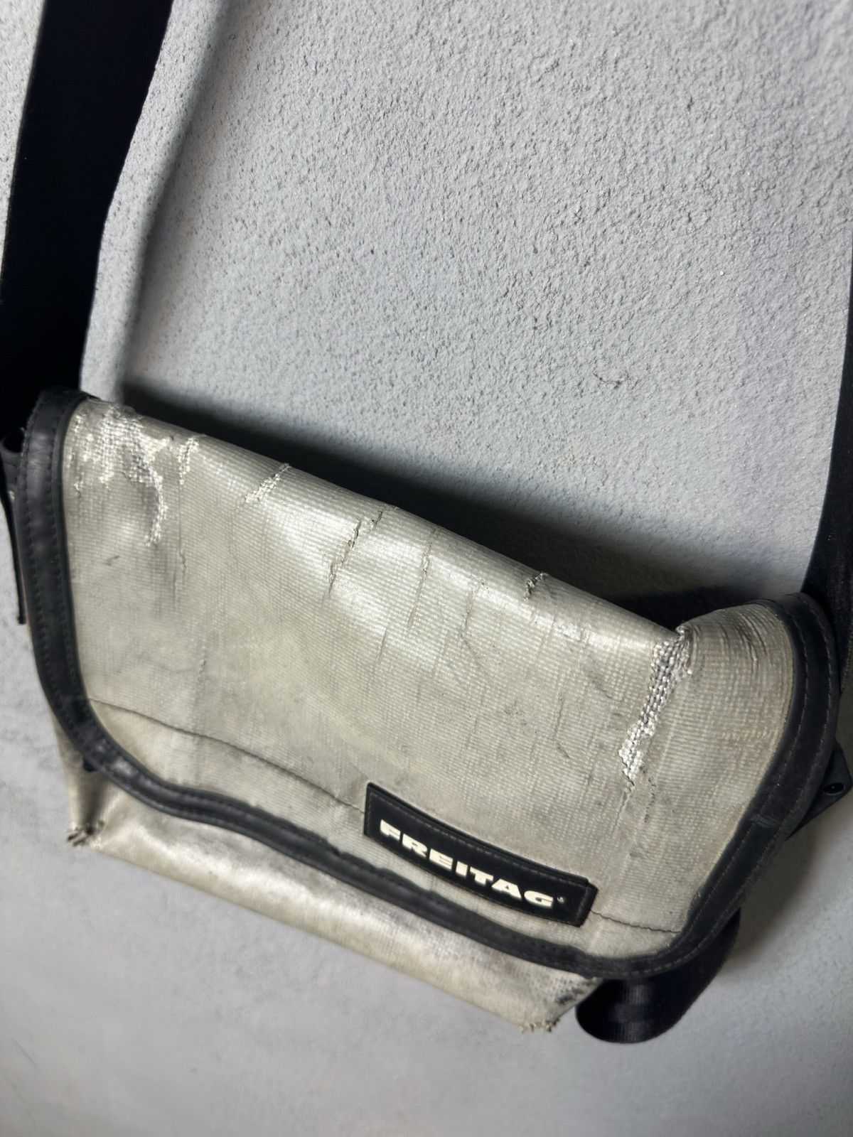 Freitag × Vintage Freitag Recycled Messenger Crossbody Bag Size ONE SIZE - 4 Thumbnail