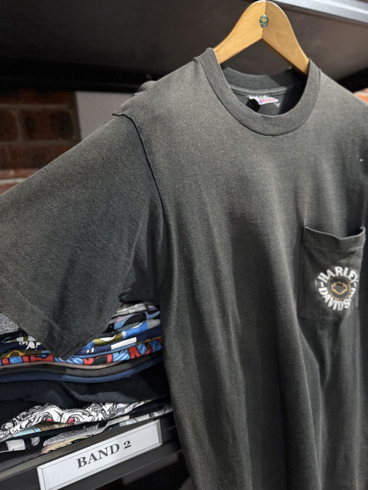Anvil × Harley Davidson × Vintage Thrashed Vintage 90sHarley Davidson Pocket Sun Faded Anvil T Size US M / EU 48-50 / 2 - 13 Thumbnail