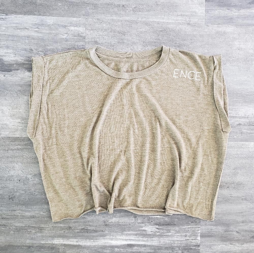 Designer Olive ENCE Cropped Boxy Sleeve Size M / US 6-8 / IT 42-44 - 1 Thumbnail