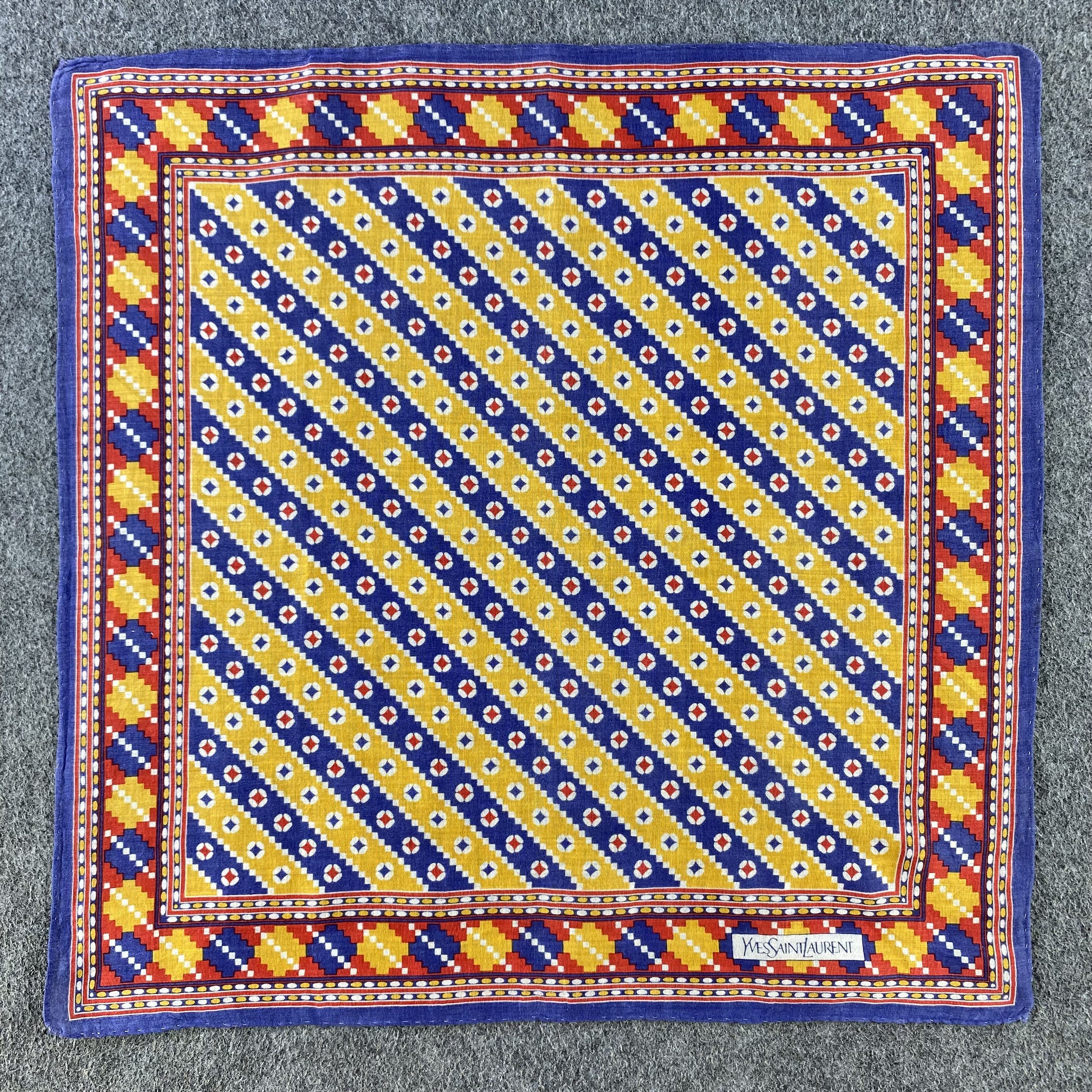 Vintage × Yves Saint Laurent Yves Saint Laurent Handkerchief/Neckerchief/Bandana HC634 Size ONE SIZE - 1 Thumbnail