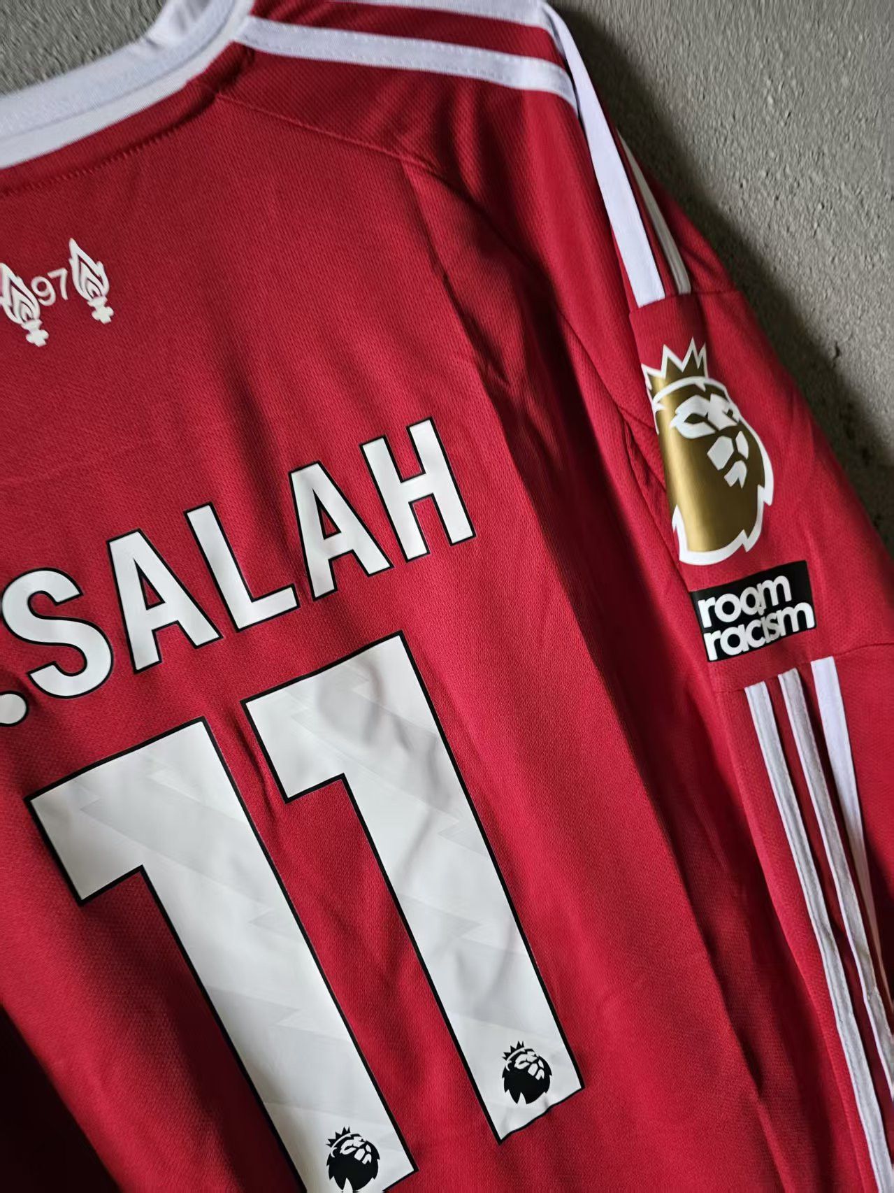 Other 2025 26 Liverpool #Mohamed Salah Jersey Longsleeve Size US S / EU 44-46 / 1 - 3 Thumbnail