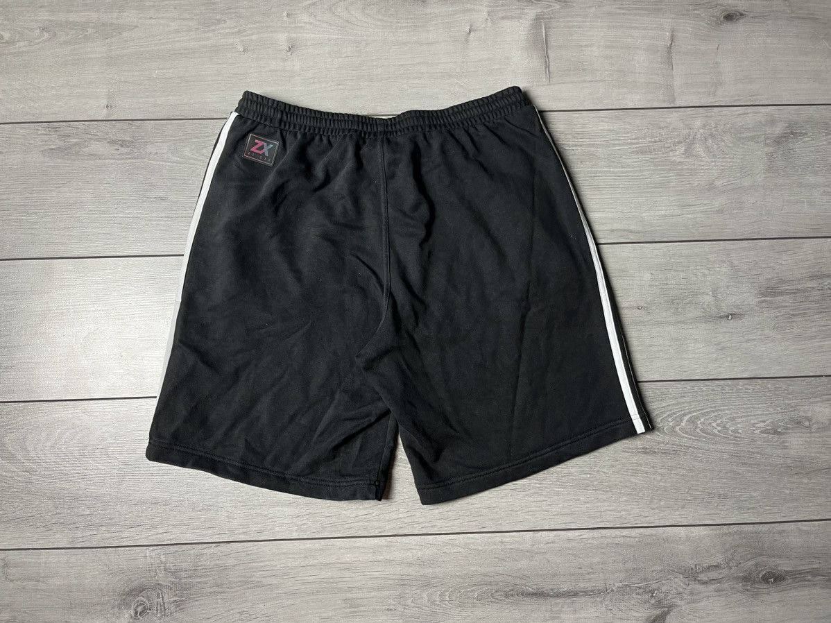 Adidas Adidas zx shorts sweatshorts size Large Size US 34 / EU 50 - 4 Thumbnail