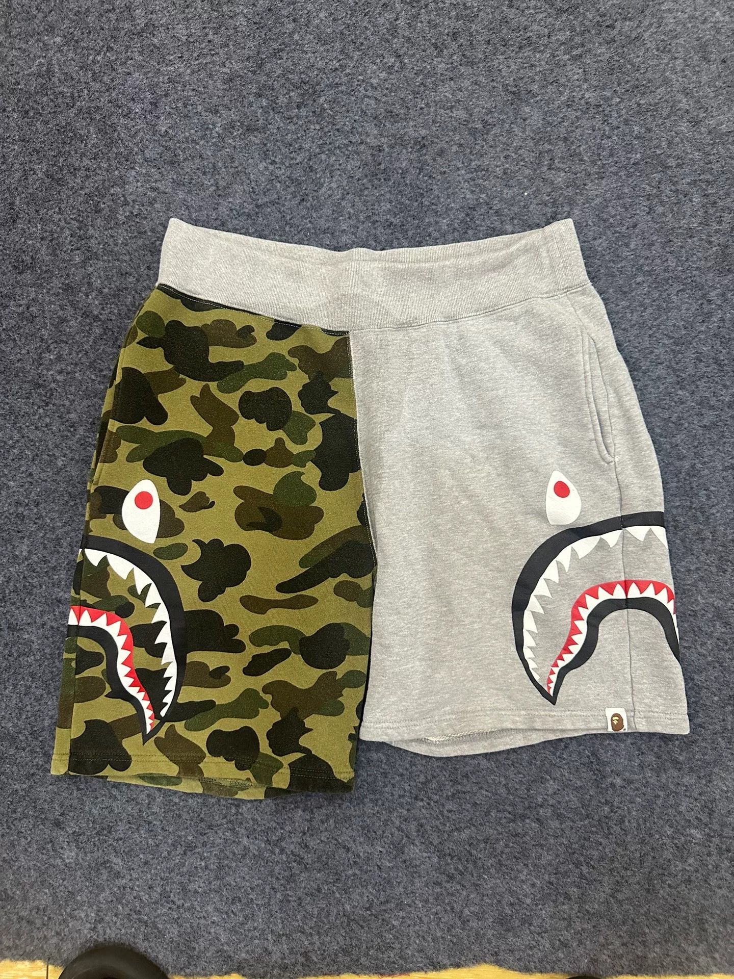 Bape Bape Multi Shark Shorts Designer Size US 34 / EU 50 - 1 Thumbnail