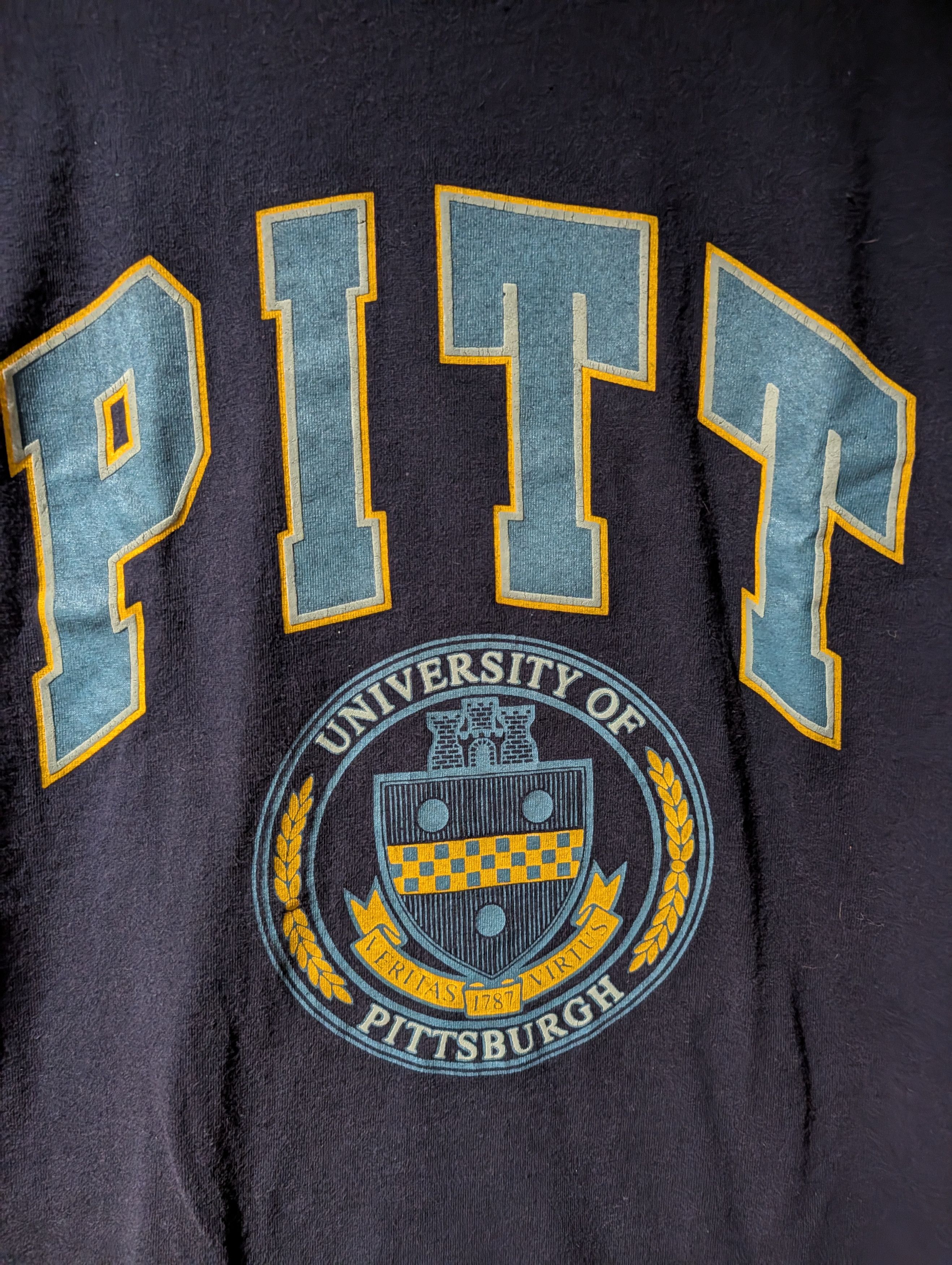 NCAA Vintage 90s University of Pittsburgh Jansport T-Shirt Size US XL / EU 56 / 4 - 2 Thumbnail