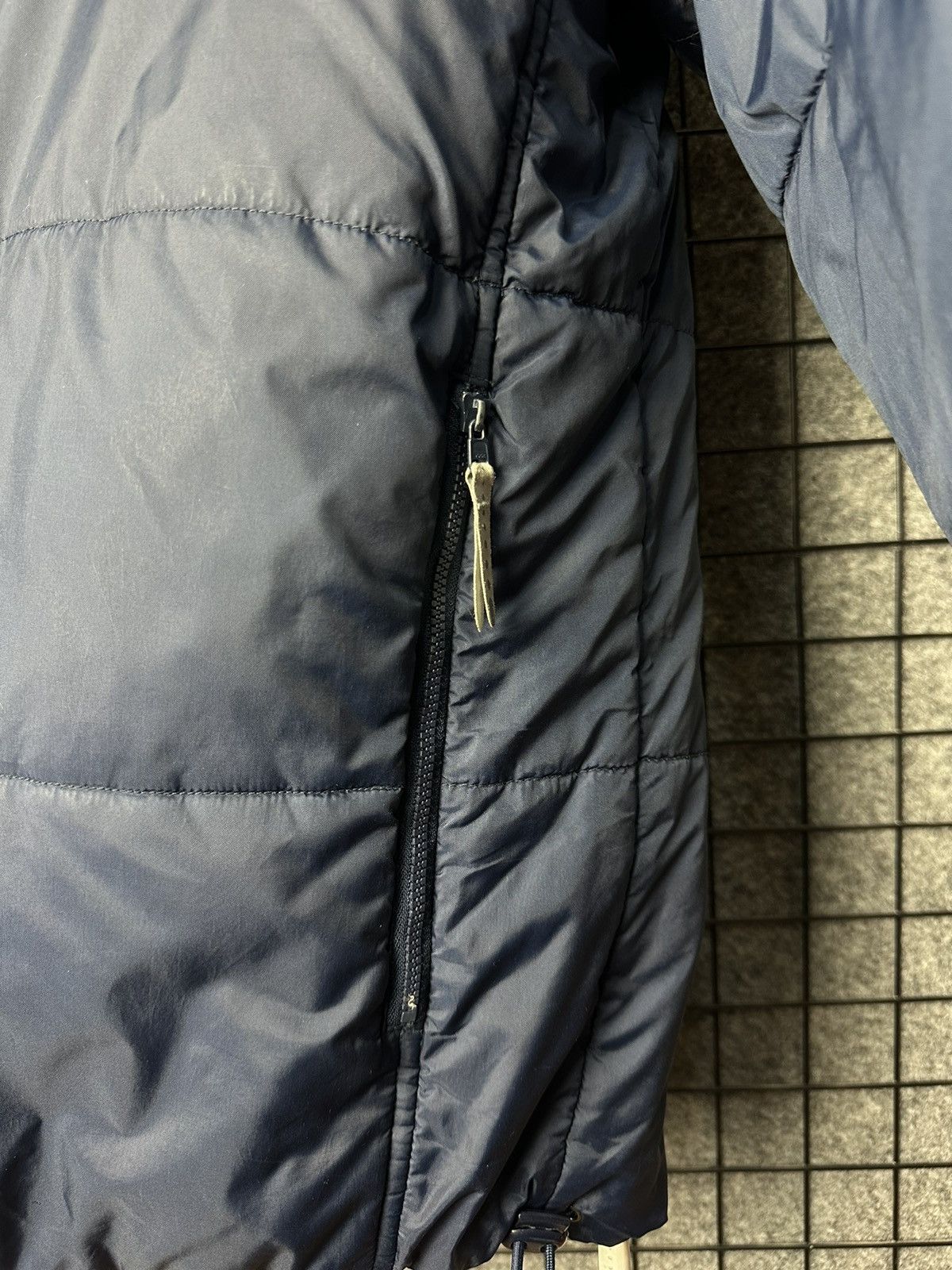Vintage Nike Reversible All Over Print Swoosh Logo Jacket Size L Size US L / EU 52-54 / 3 - 12 Thumbnail