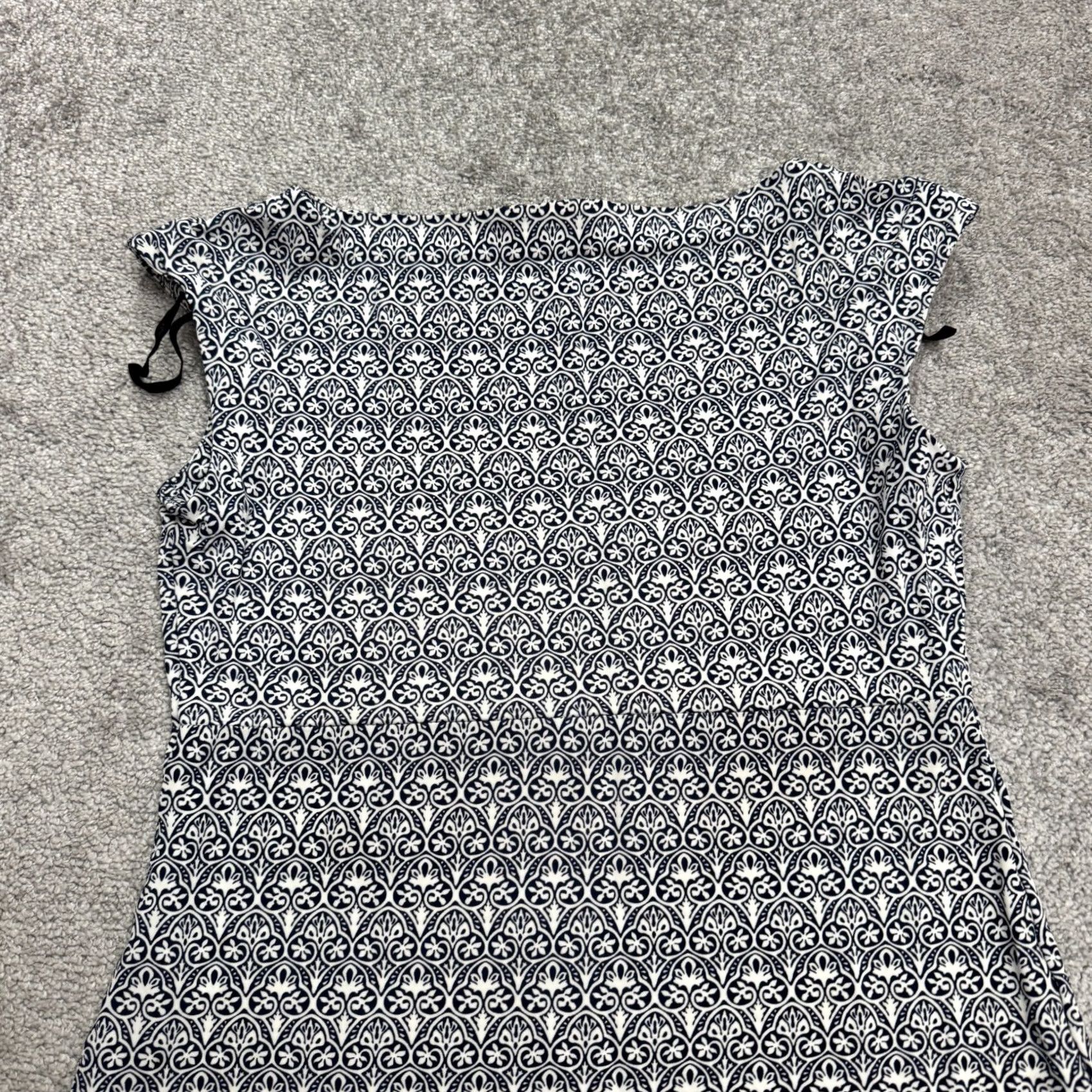 Tory Burch VINTAGE? (No) Tory Burch Geometric Boat Neck Mini Dress Womens Small Navy White Cap Sleeve Shirt? Size S / US 4 / IT 40 - 4 Thumbnail