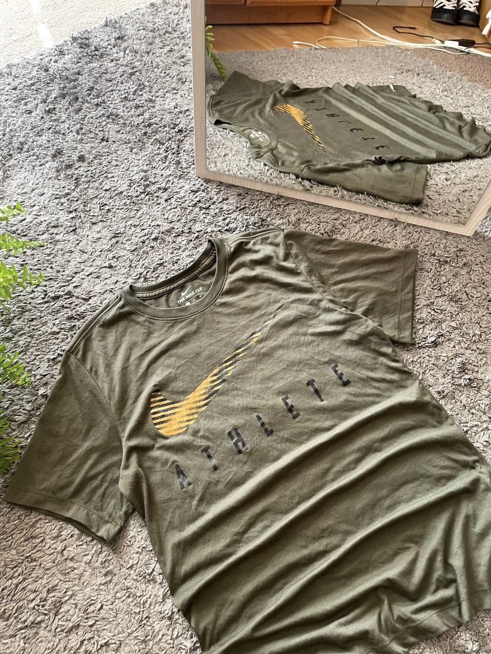 Nike × Vintage 00s Nike T-Shirt Streetwear Vintage Big Logo Swoosh Rare Size US S / EU 44-46 / 1 - 3 Thumbnail