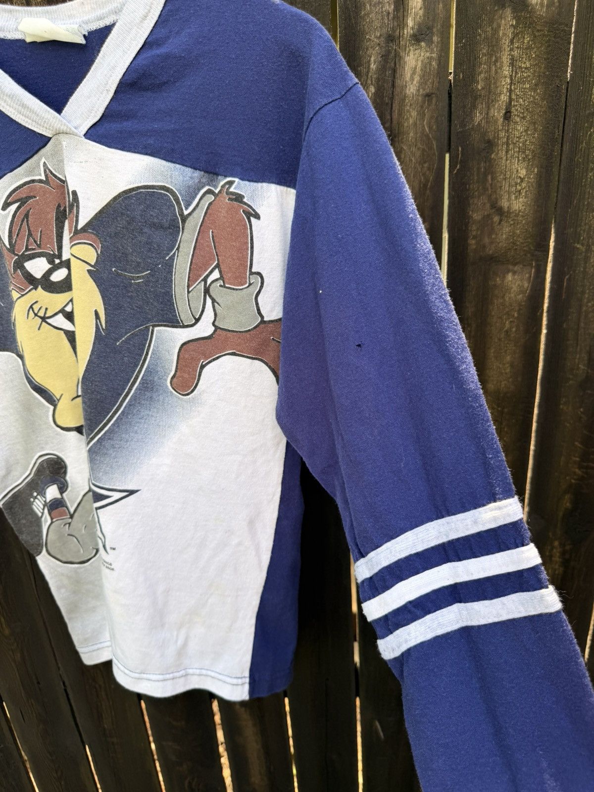 Vintage VTG WB 1996 Taz Dallas Cowboys Long Sleeve Size XS Size US XS / EU 42 / 0 - 4 Thumbnail