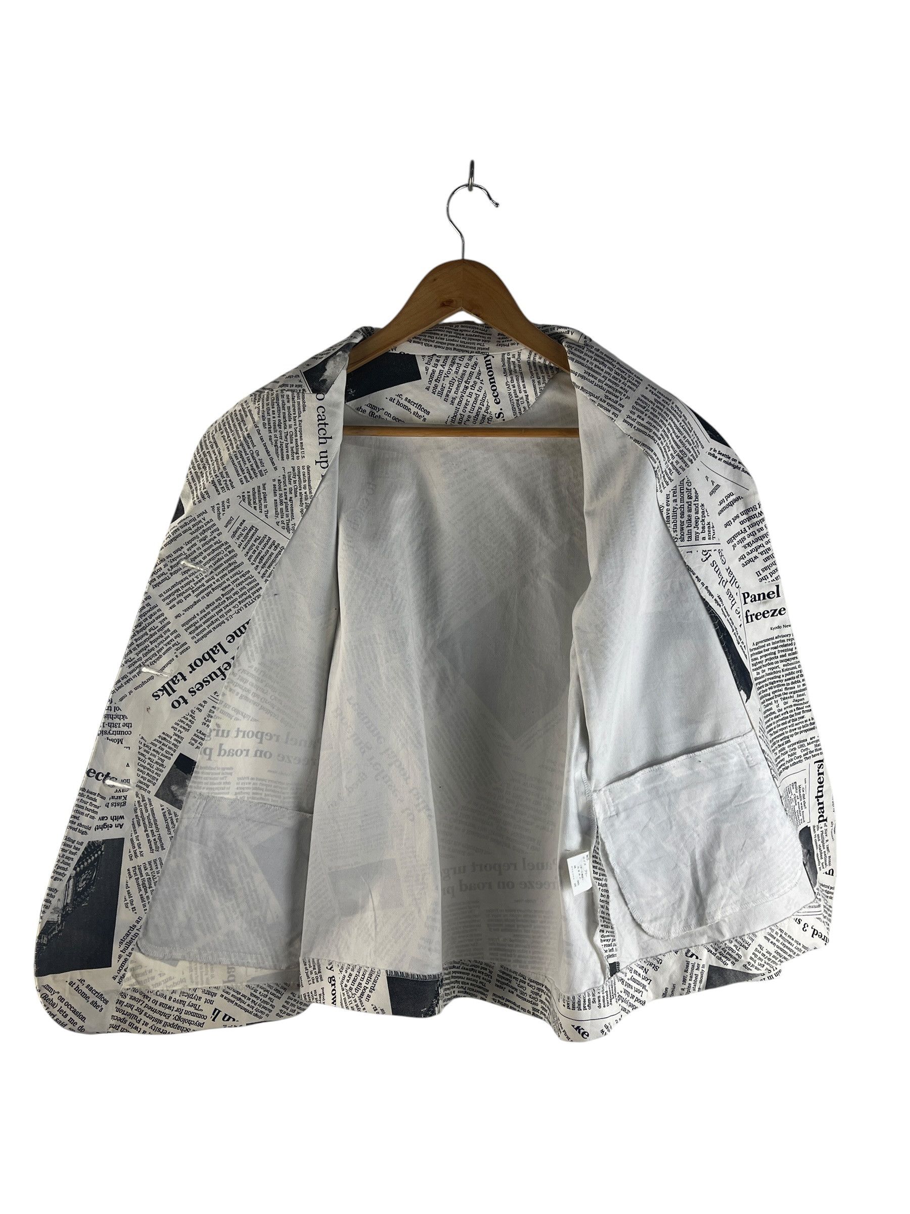 Japanese Brand Vintage Japanese Newspaper Print Collage Jacket Size US M / EU 48-50 / 2 - 4 Thumbnail