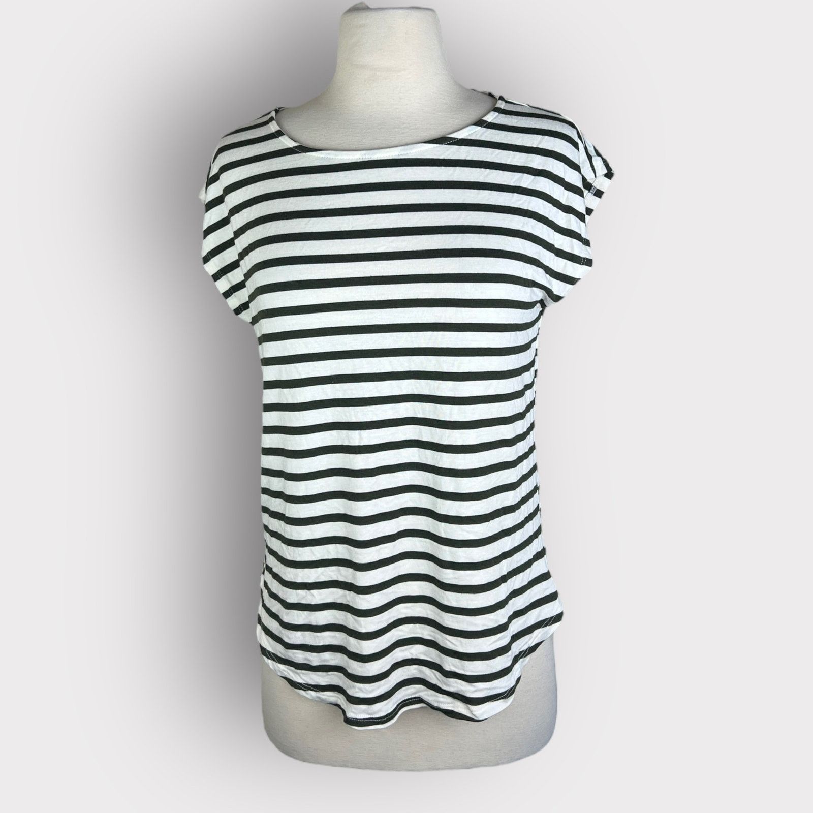 Nordstrom Green Envelope | NWT Basic Tailored Striped Tee | Small Size S / US 4 / IT 40 - 1 Thumbnail