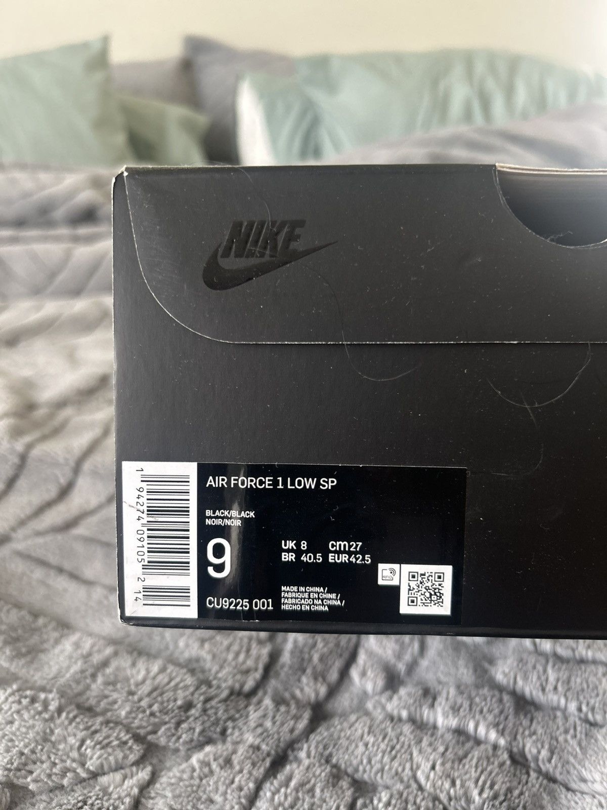 Nike × Supreme Supreme Low Top Air Force 1s Size US 9 / EU 42 - 8 Thumbnail