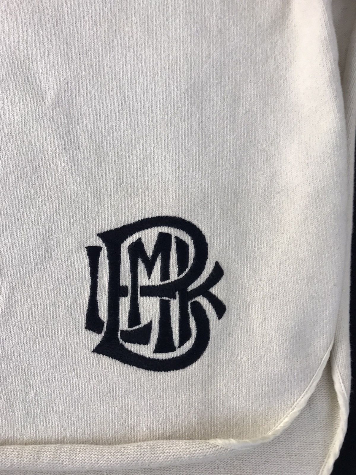 Japanese Brand Blamink Tokyo Thick Embroidery Logo Longsleeve Tee Size L / US 10 / IT 46 - 4 Thumbnail