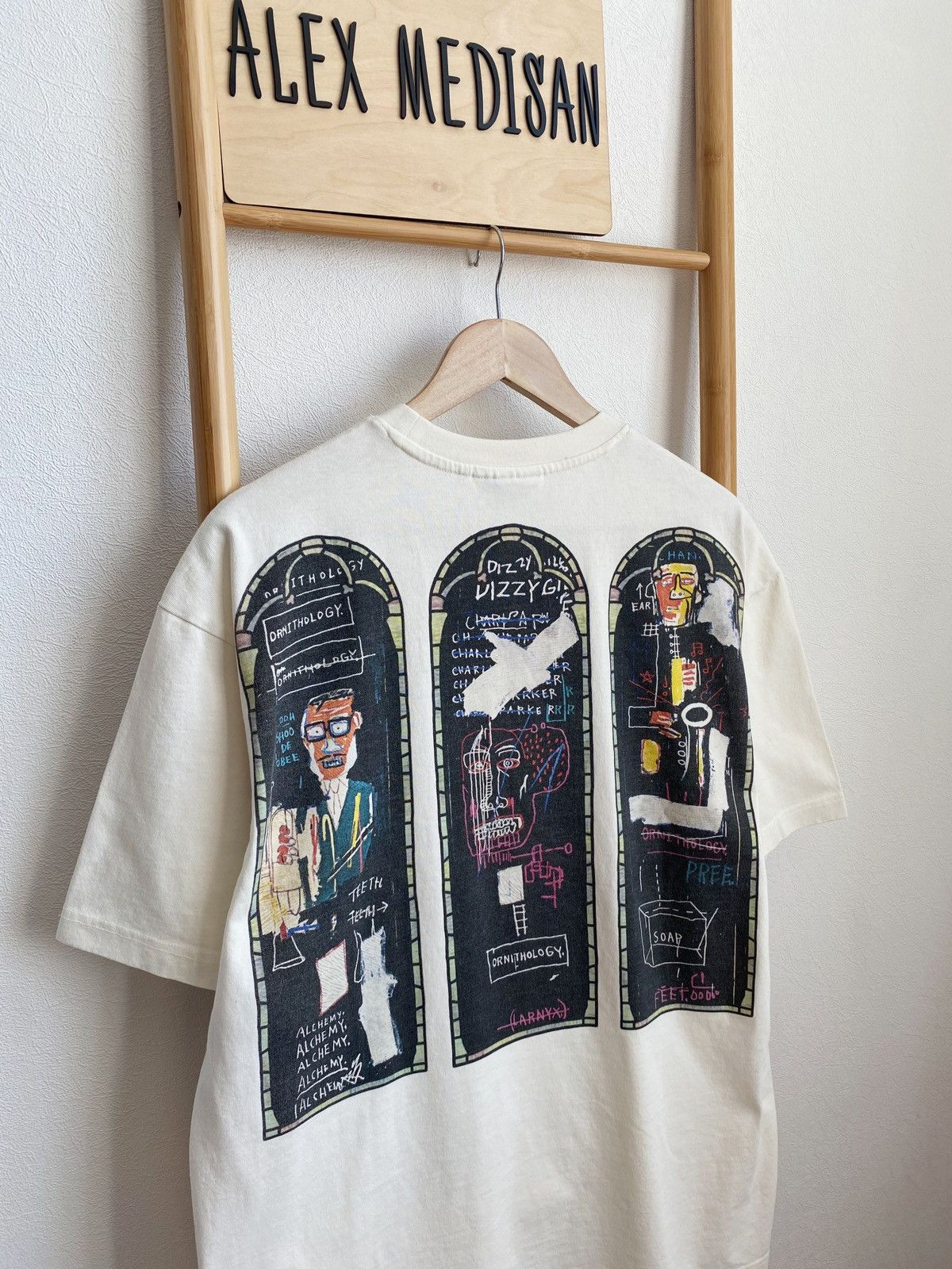 H&M × Jean-Michel Basquiat × Who Decides War WHO DECIDES WAR x BASQUIAT x H&M RELAXED FIT COTTON T-SHIRT Size US M / EU 48-50 / 2 - 10 Thumbnail