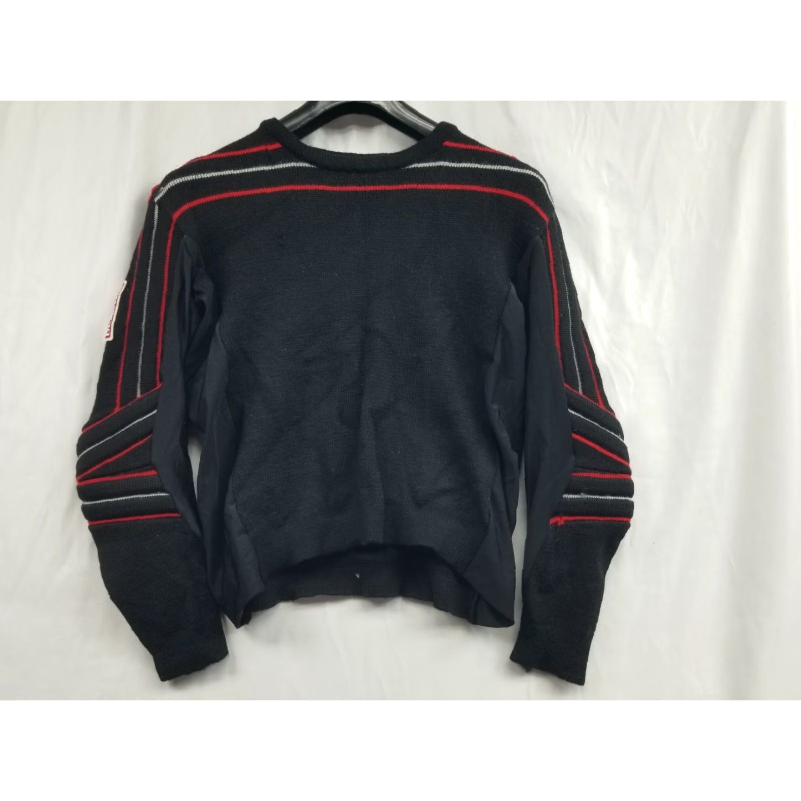 Vintage VINTAGE Demetre Wool Black Pullover Ski Sweater S Mens Distressed Skiing Measurements Small Size US S / EU 44-46 / 1 - 2 Thumbnail