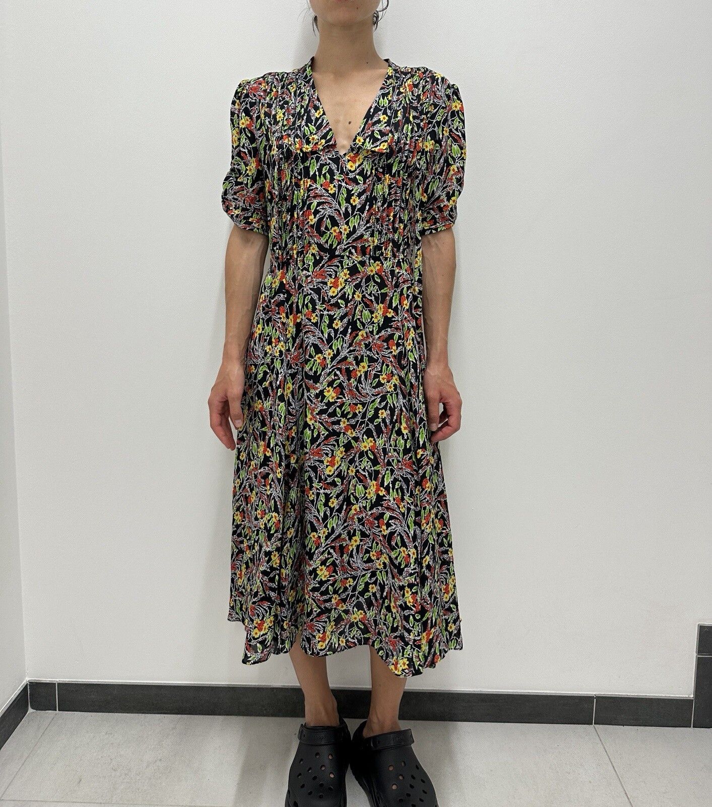 Polo Ralph Lauren Polo Ralph Lauren Silk Viscose Floral Print Dress V-neck Size M / US 6-8 / IT 42-44 - 1 Thumbnail