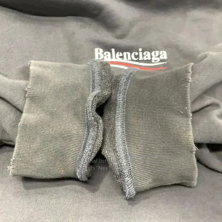 Balenciaga Balenciaga FW22 Logo Graphic Hooded Sweatshirt. Size US S / EU 44-46 / 1 - 4 Thumbnail
