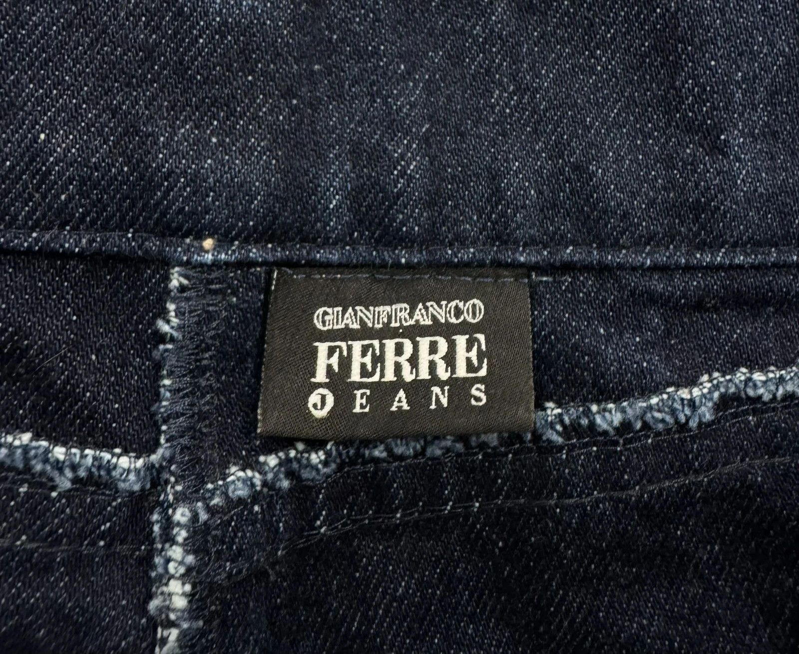 Gianfranco Ferre Gianfranco Ferre Inside Out Jeans size L Size 30" / US 8 / IT 44 - 9 Thumbnail