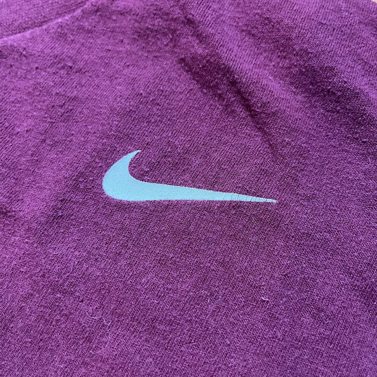 Nike Y2K Nike Burgundy / Maroon Streetwear XL T Shirt Size US XL / EU 56 / 4 - 4 Thumbnail
