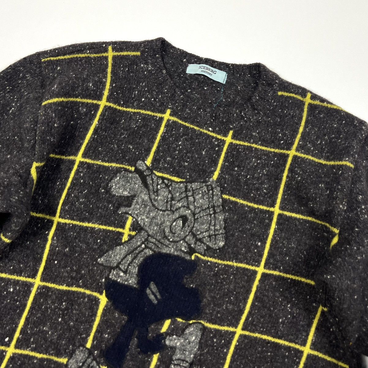 Iceberg Vintage Auth 1995 Iceberg History Andy Capp Sweater Size S/M Size US S / EU 44-46 / 1 - 4 Thumbnail