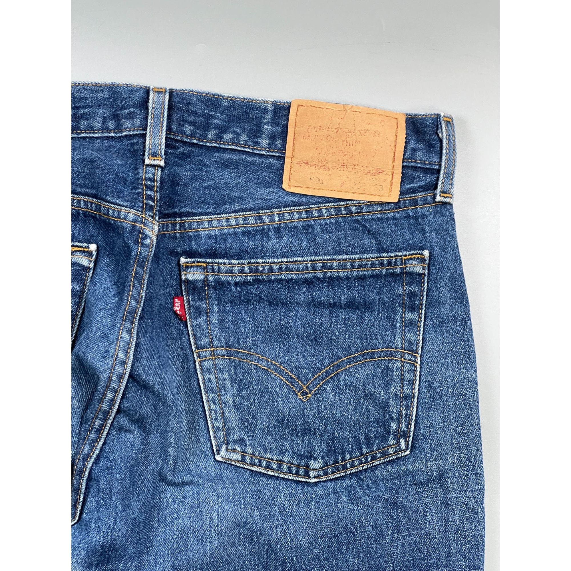 Levi's Levi’s 501 Made In USA Denim Jeans Pants (Y0921) Size US 33 - 9 Thumbnail