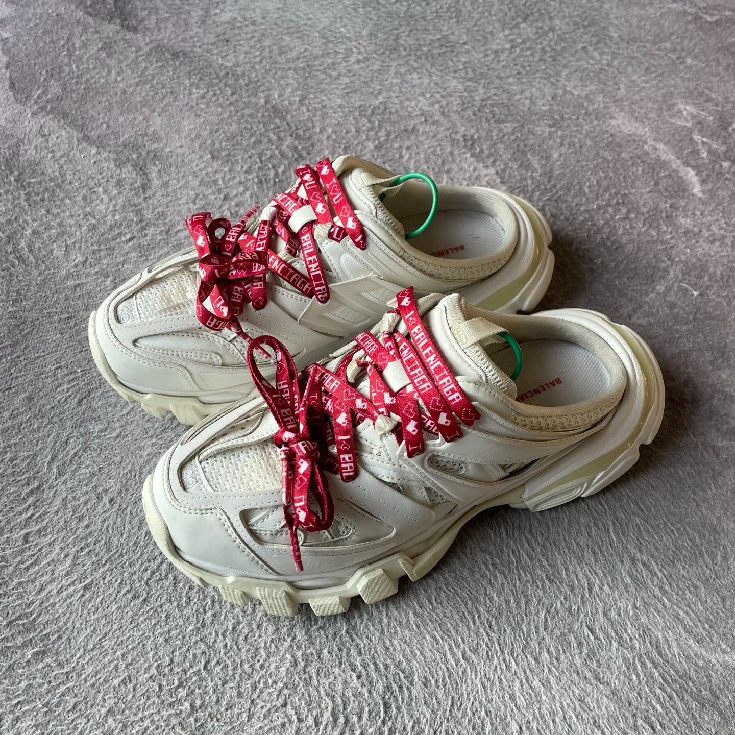 Balenciaga Balenciaga White Lowtop Sneakers 39 Women Size US 8.5 / IT 38.5 - 1 Thumbnail