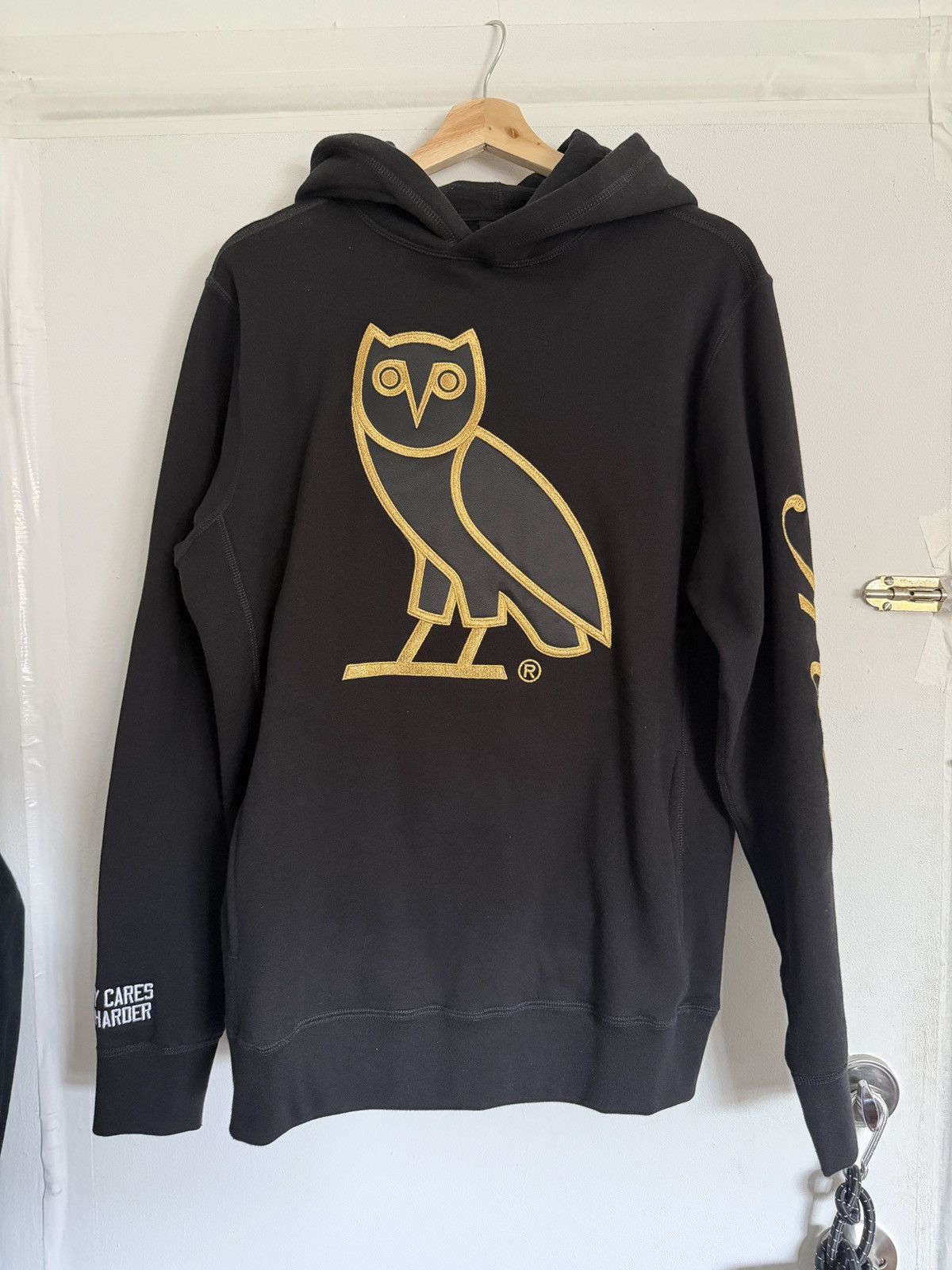 October's Very Own OVO Lamar Jackson “8” Hoodie Size US M / EU 48-50 / 2 - 1 Thumbnail