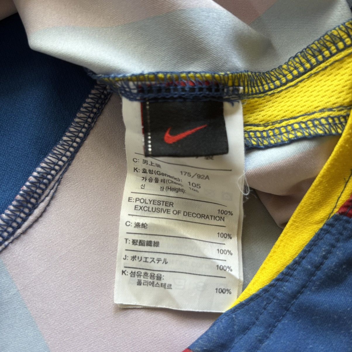 Nike 2005-06 FC Barcelona Home Shirt Ronaldinho #10 🪄🧙🇧🇷 Size US XL / EU 56 / 4 - 8 Thumbnail