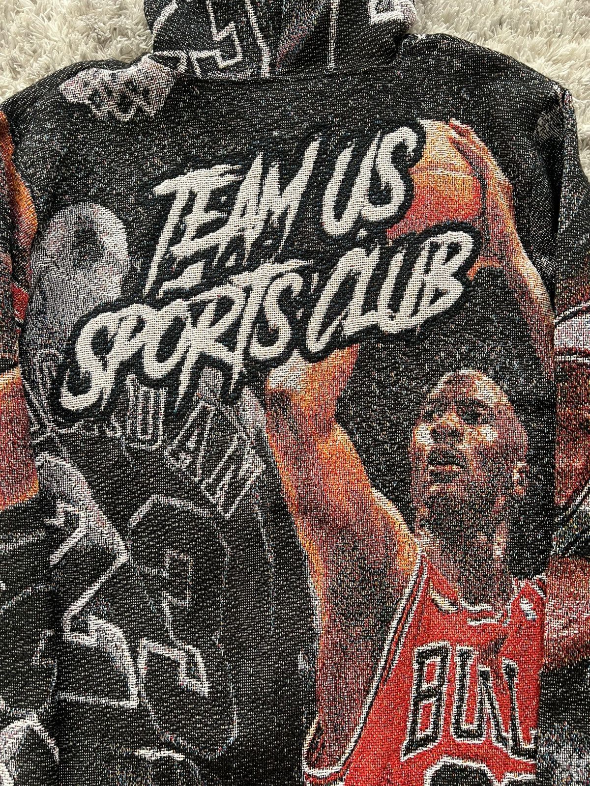 Other Custom Michael Jordan 3 Peat Tapestry Hoodie Size US L / EU 52-54 / 3 - 6 Thumbnail