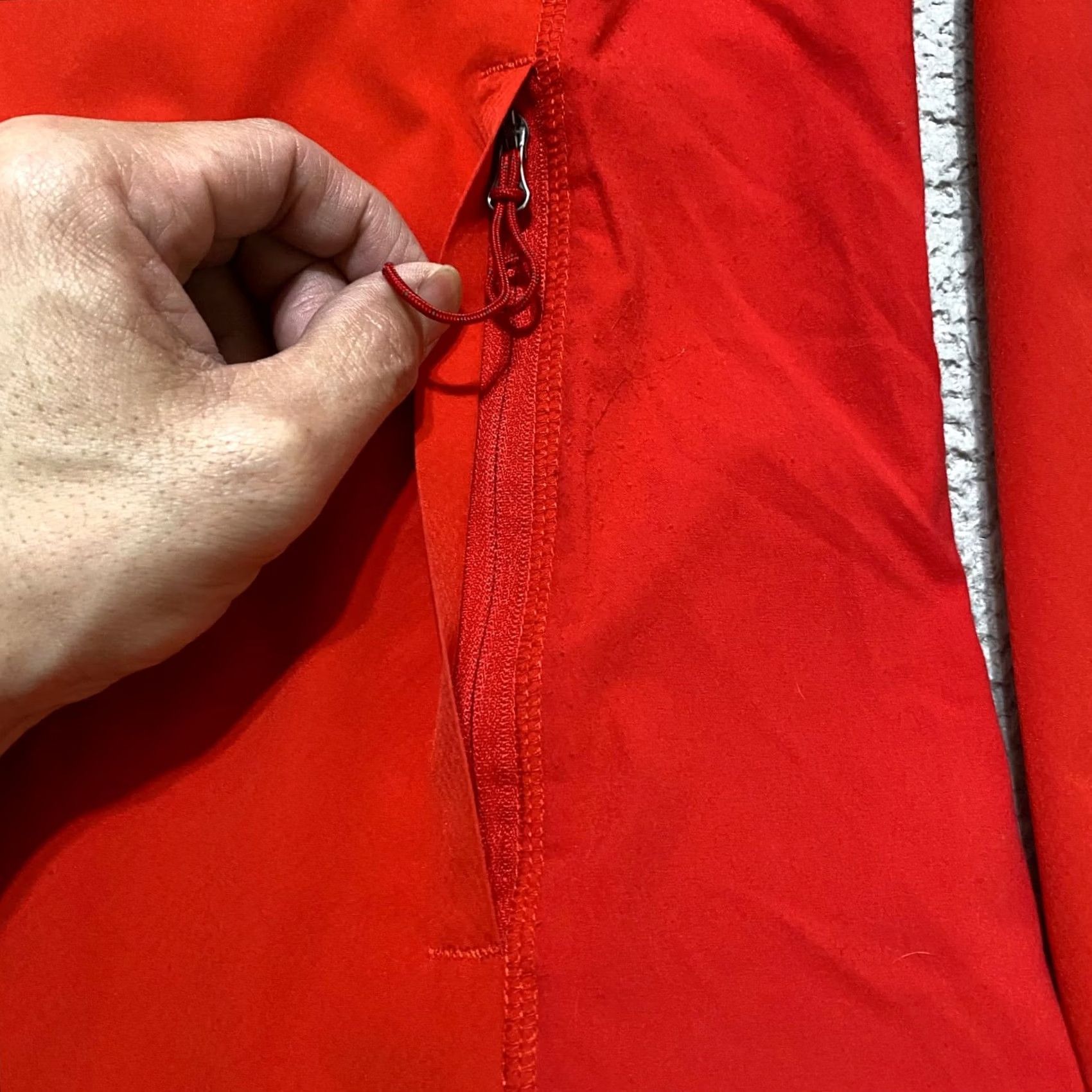 Vintage Columbia Omni-Shield Jacket Windbreaker Red Womens XL Zip Hooded Pockets Fall Winter Spring Adult Women Size XL / US 12-14 / IT 48-50 - 7 Thumbnail