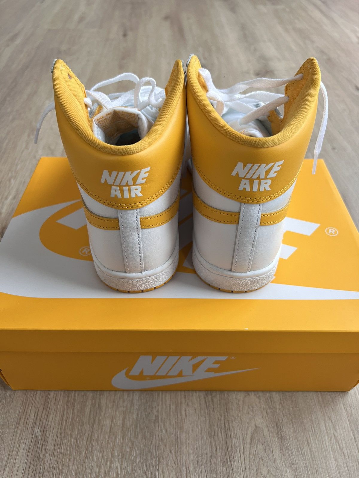 Nike Jordan Air Ship PE SP “University Gold” Size US 9.5 / EU 42-43 - 4 Thumbnail