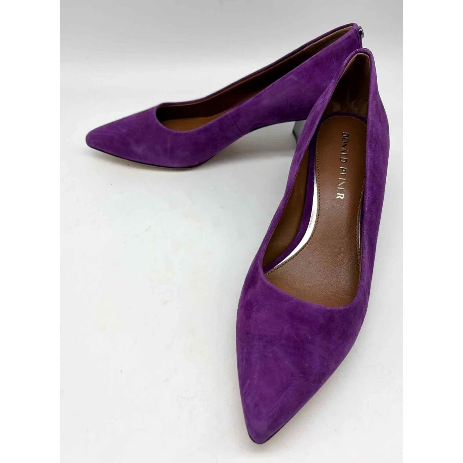 Donald Pliner Donald Pliner Purple Size 9 Block Heel Heels - Pre-Owned Size US 9 / IT 39 - 2 Thumbnail