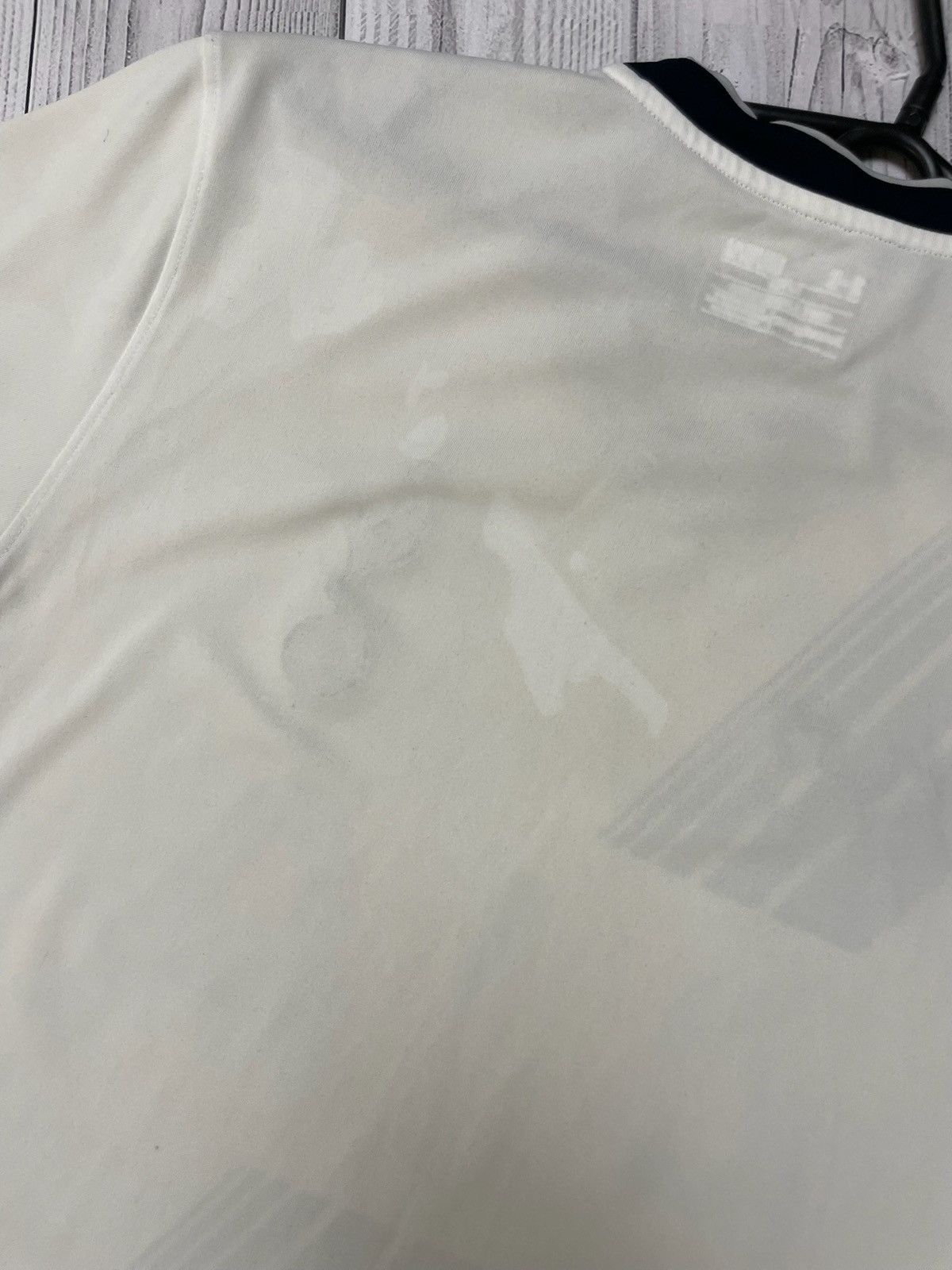 Other Vintage Tottenham spurs soccer jersey Under Armour size M Size US M / EU 48-50 / 2 - 7 Thumbnail