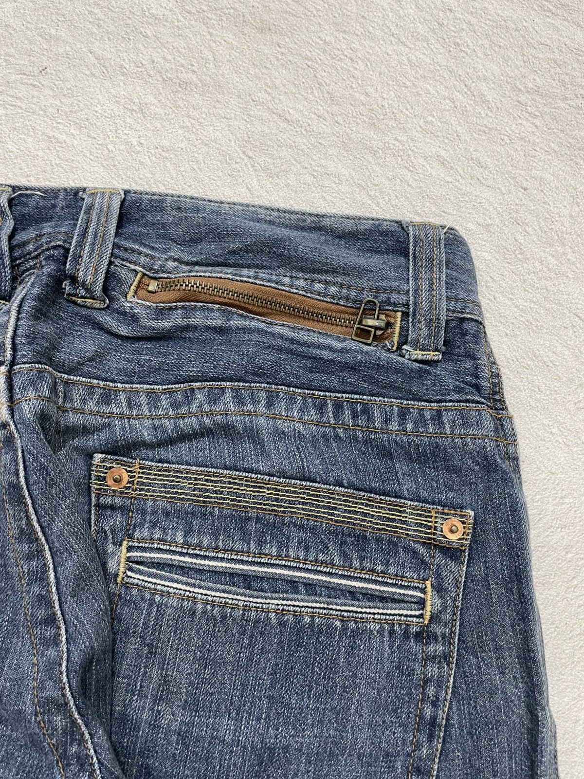 Le Grande Bleu (L.G.B.) 2000s Dominate Designer Denim Washed Y2K Ifsix LGB number 9 Size US 30 / EU 46 - 10 Thumbnail