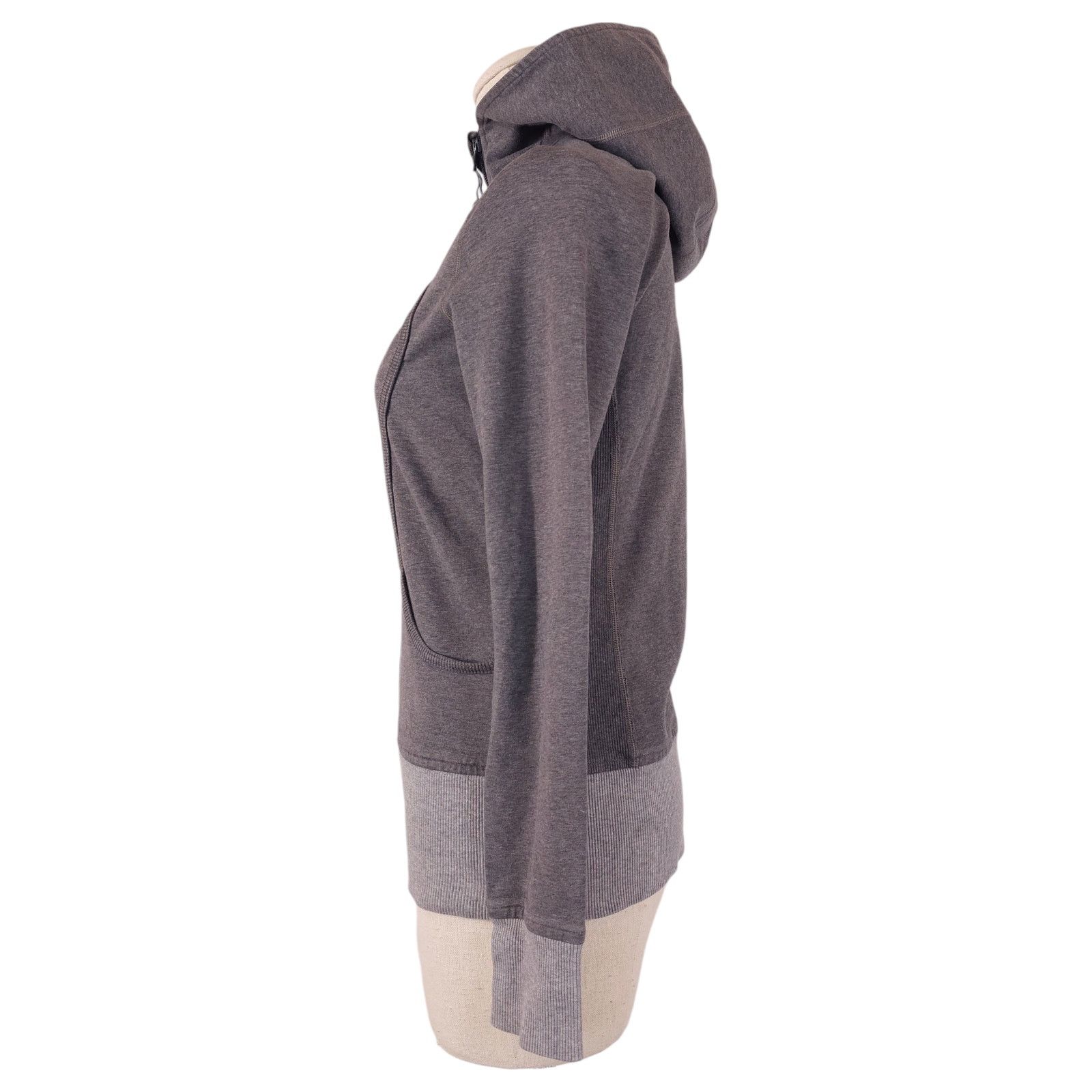 Lululemon Lululemon Scuba Hoodie Stretch Gray Sz 4 Size S / US 4 / IT 40 - 2 Thumbnail