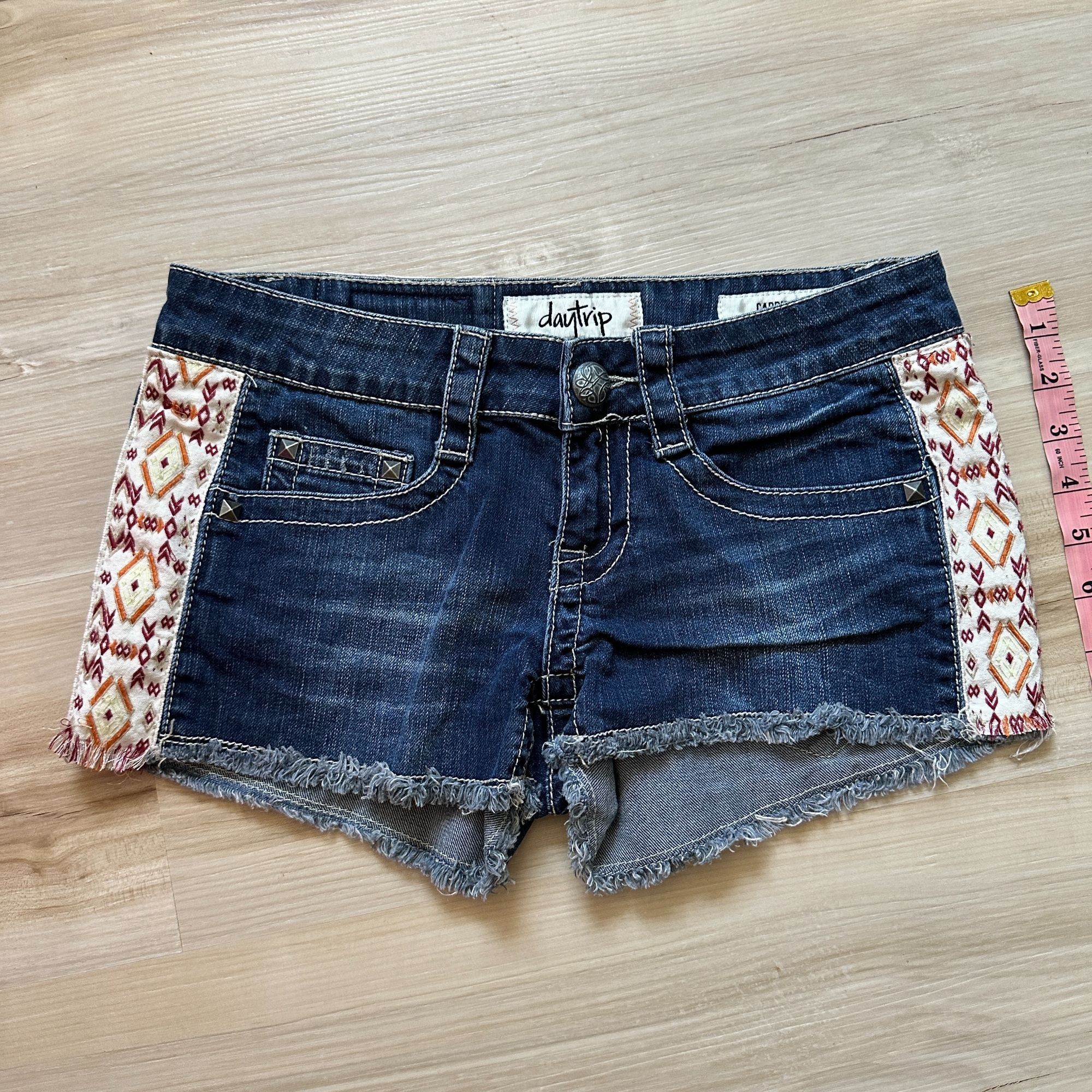 Other Daytrip Womens Denim Shorts Size 25 Capricorn Blue Distresse Size 25" / US 0 / IT 36 - 1 Thumbnail