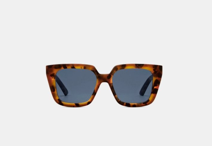 Dior o1w1db11124 Size: OS / Tortoiseshell Square Sunglasses Size ONE SIZE - 1 Thumbnail